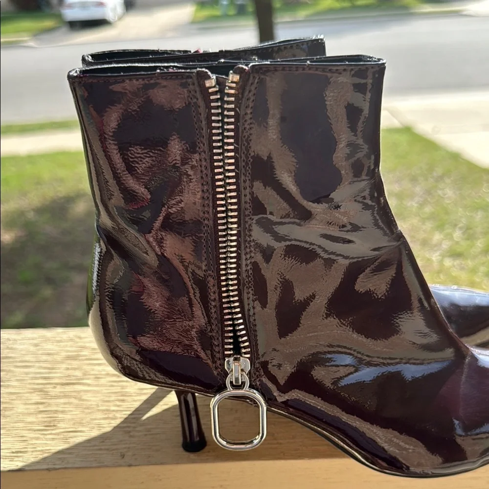 Zara Women Patent Burgundy Ankle Boots - Picture 7 of 7